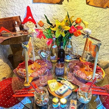 Деревянный коттедж Il Roccolino
