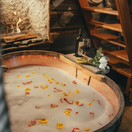 Il Roccolino Lodge Valsecca